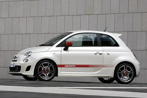 Abarth 500 1.4 16v T-Jet 2008 view 9