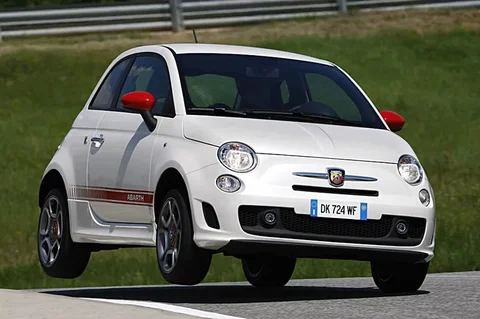 Abarth 500 1.4 16v T-Jet 2008 view 10