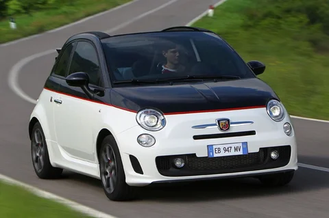 Abarth 500 500C 1.4 16v T-Jet 2011 view 3