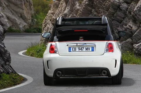 Abarth 500 500C 1.4 16v T-Jet 2011 view 7