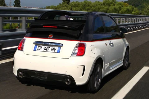 Abarth 500 500C 1.4 16v T-Jet 2011 view 9