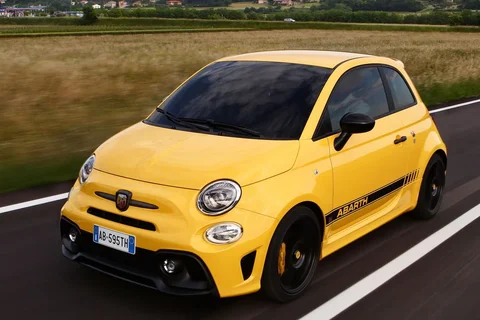 Abarth 595 1.4 T-Jet 145 2016 view 12