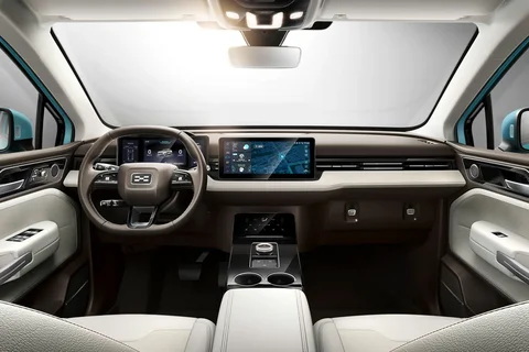 Aiways U5 Showroom 2020 view 3