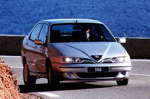 Alfa Romeo 146 TI 1999 view 2