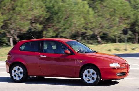 Alfa Romeo 147 1.9 JTD 100hp Impression 2003 view 4