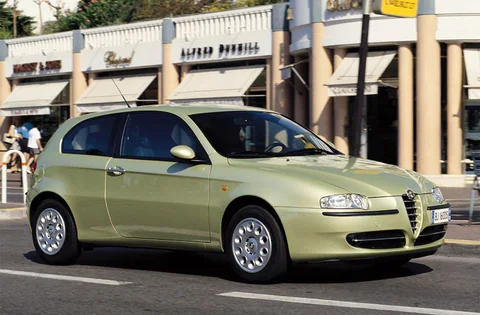 Alfa Romeo 147 1.9 JTD 100hp Impression 2003 view 5