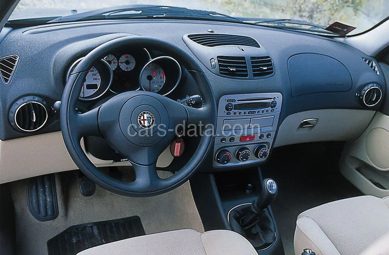 Alfa Romeo 147 1.9 JTD 115hp Progression 2001 front view