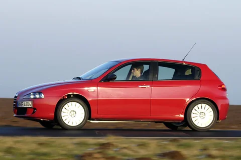 Alfa Romeo 147 1.6 T.Spark 16V Impression 2005 view 5