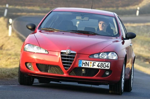 Alfa Romeo 147 1.6 T.Spark 16V Impression 2005 view 6