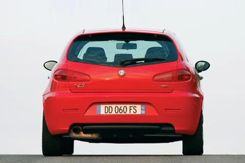 Alfa Romeo 147 1.9 JTDm Impression 2007 view 2