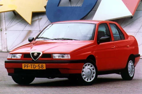 Alfa Romeo 155 2.0 TD 1995 view 7