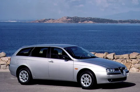 Alfa Romeo 156 Sportwagon 2.5 V6 24V 2000 view 4