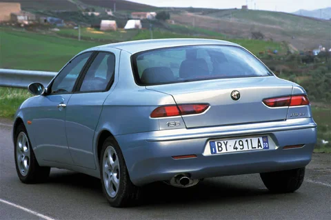 Alfa Romeo 156 2.4 JTD Progression 2002 view 2