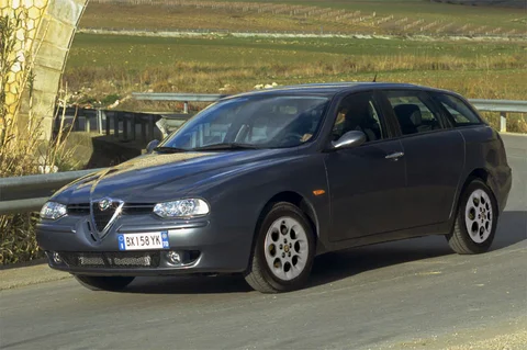 Alfa Romeo 156 Sportwagon 2.4 JTD Progression 2002 view 3