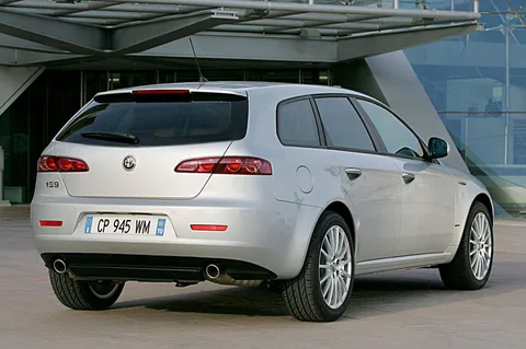 Alfa Romeo 159 Sportwagon 1.9 JTS Impression 2006 view 4