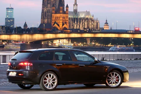 Alfa Romeo 159 Sportwagon 1.9 JTS Progression 2008 view 6