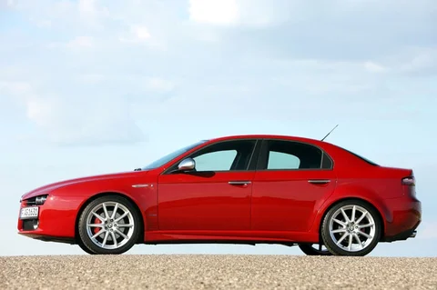 Alfa Romeo 159 2.2 JTS Distinctive 2009 view 2