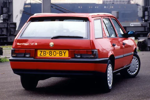 Alfa Romeo 33 SportWagon 1.5 i.e. 1991 view 4