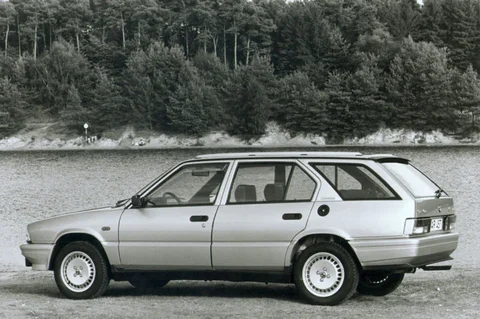 Alfa Romeo 33 SportWagon 1.3 S 1988 view 3