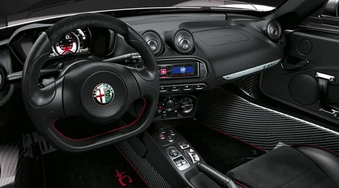 Alfa Romeo 4C Spider 1.750 Tbi 2015 view 3