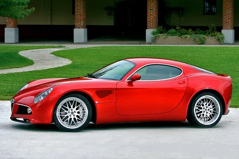 Alfa Romeo 8C Competizione 2008 view 4