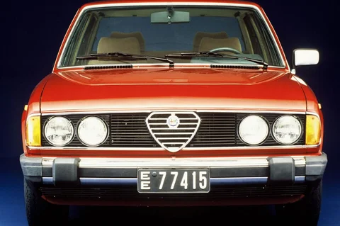 Alfa Romeo Alfa 6 2.5 V6 1979 view 4