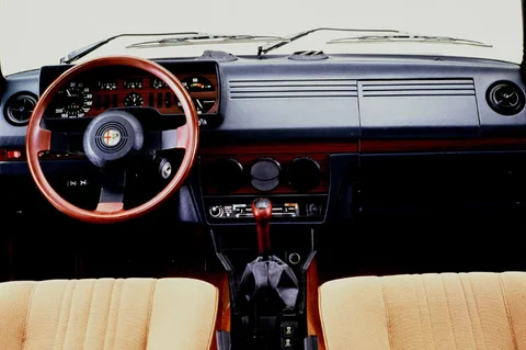 Alfa Romeo Alfetta 2.0 1981 view 5