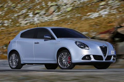 Alfa Romeo Giulietta 1.4 Turbo 105 Impression 2014 view 9