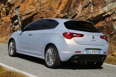 Alfa Romeo Giulietta 1.4 Turbo 105 Impression 2014 view 11