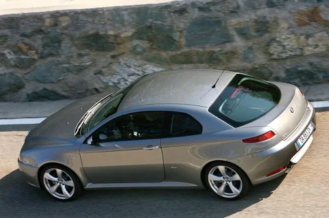 Alfa Romeo GT 2.0 JTS 16V Progression 2007 view 3