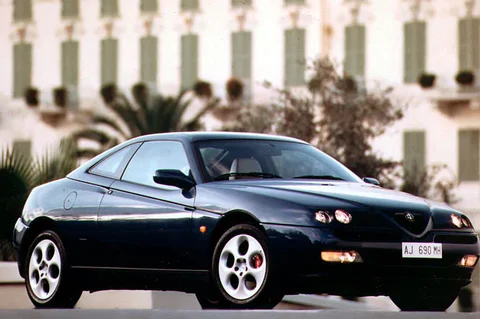Alfa Romeo GTV 2.0 V6 TB 1995 view 6