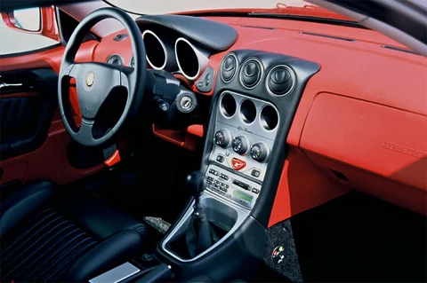 Alfa Romeo GTV 3.0 V6 24V 1998 view 9