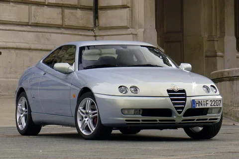 Alfa Romeo GTV 3.2 V6 24V 2003 view 3
