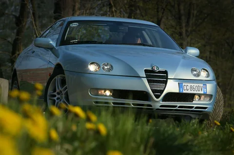 Alfa Romeo GTV 3.2 V6 24V 2003 view 5