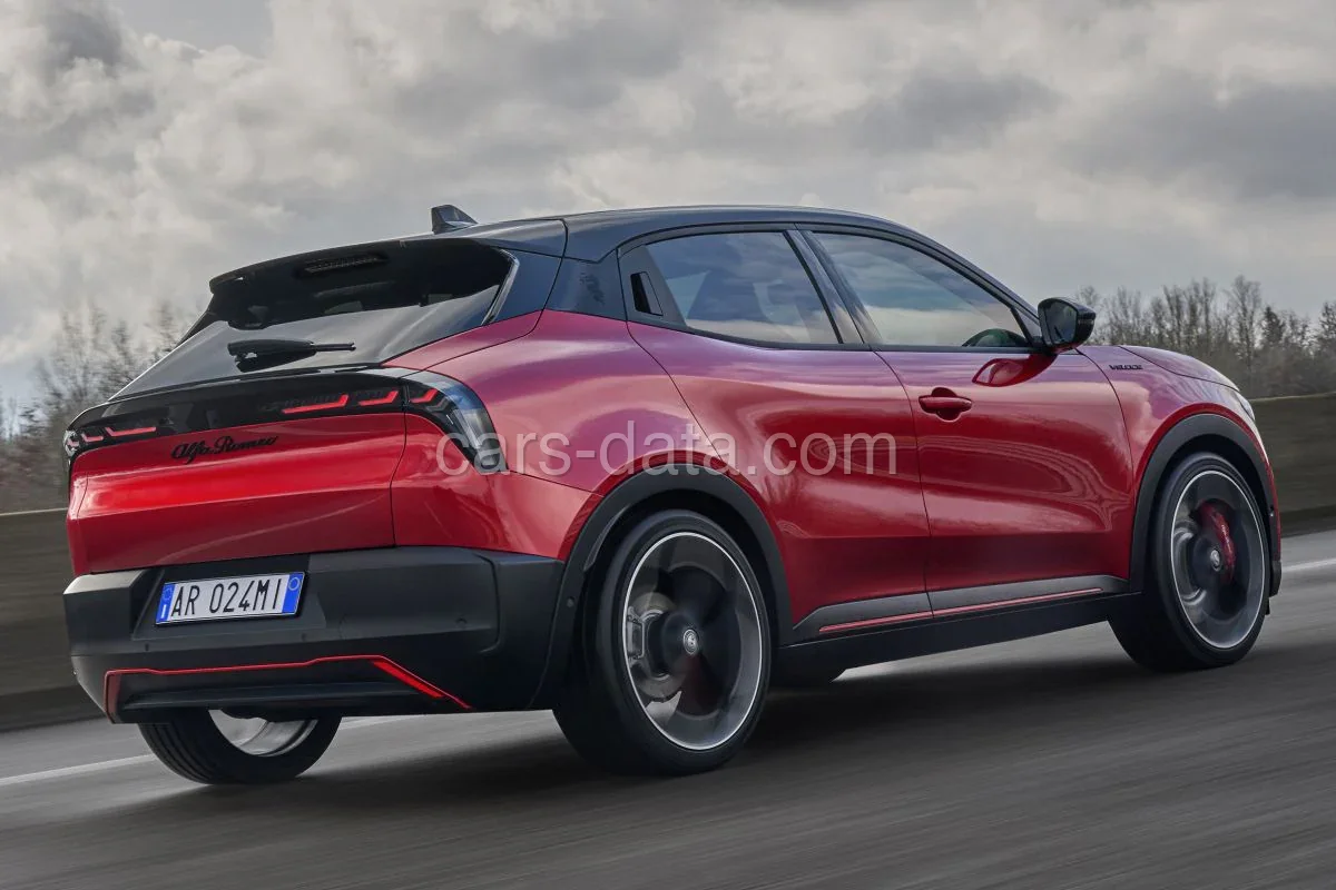 Alfa Romeo Junior Elettrica Sprint 2026 suv vista frontal