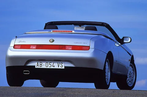 Alfa Romeo Spider 3.0 V6 1995 view 4