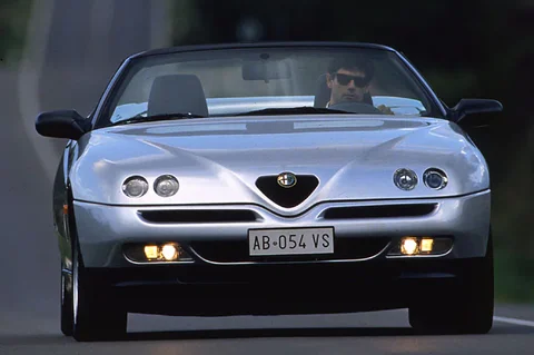 Alfa Romeo Spider 3.0 V6 1995 view 5