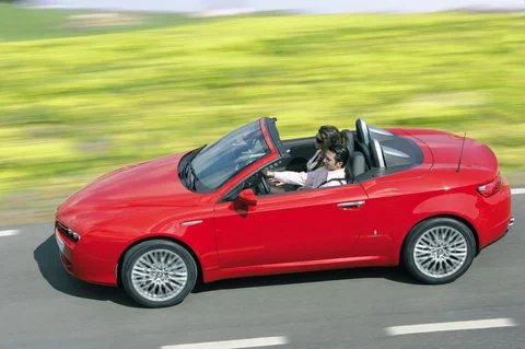 Alfa Romeo Spider 2.2 JTS 2006 view 2
