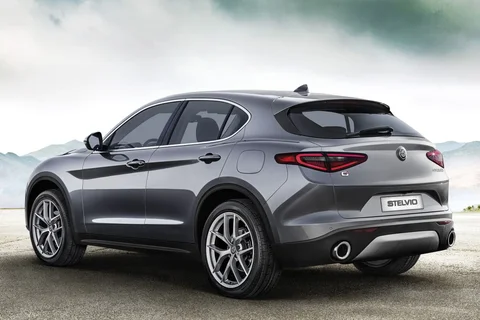 Alfa Romeo Stelvio 2.2 JTD 190hp B-Tech 2018 view 2