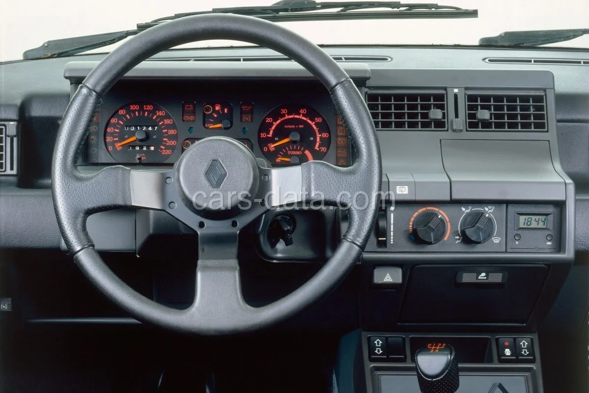 Asia Motors Rocsta 1.8 Softtop 1993 front view