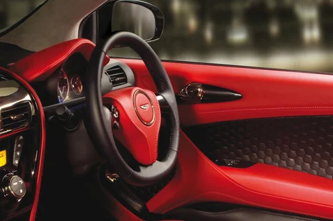 Aston Martin Cygnet Cygnet 2011 view 3