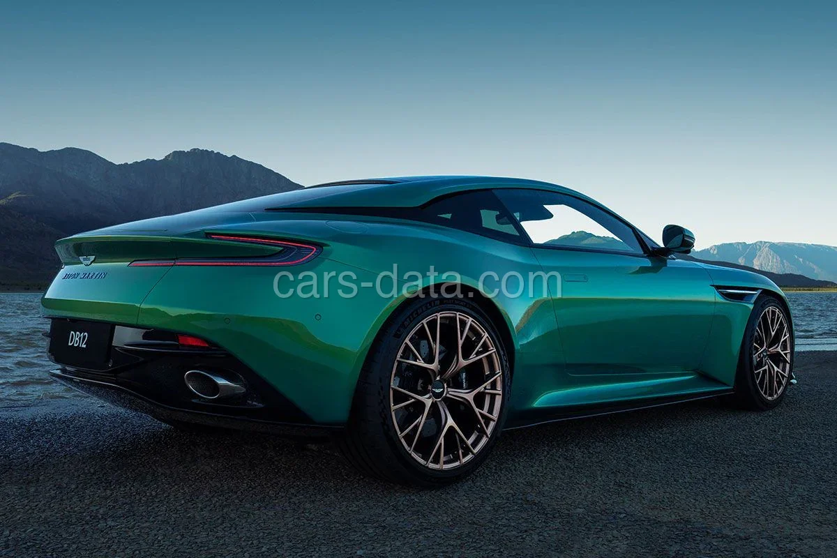 Aston Martin DB12 S 4.0 V8 Coupé 2025 kupé pohľad spredu