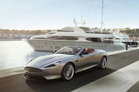Aston Martin DB9 Volante 2012 view 3