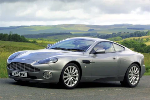 Aston Martin Vanquish V12 Vanquish 2001 view 4