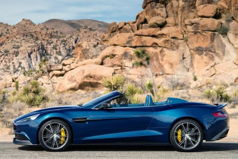 Aston Martin Vanquish Volante 2014 view 2