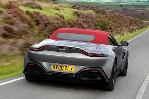 Aston Martin Vantage Roadster 2021 view 10