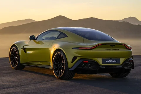 Aston Martin Vantage 2005 cabriolet vue avant