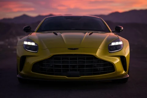 Aston Martin Vantage S 4.0 V8 2025 كوبيه صورة 11