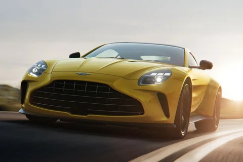 Aston Martin Vantage S 4.0 V8 2025 كوبيه صورة 12