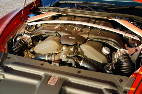 Aston Martin Virage Virage 2012 view 9